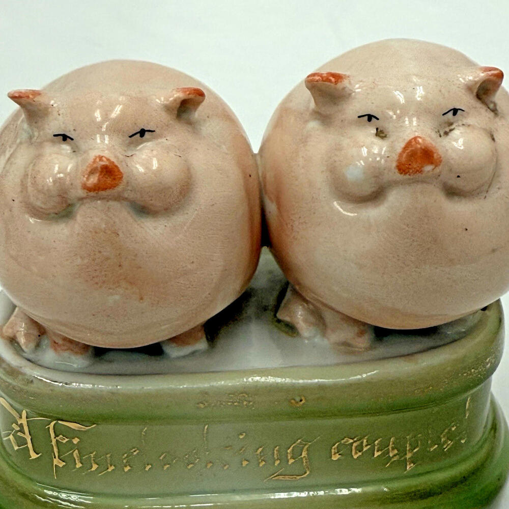 German Pink Pig Fairing A Fine Looking Couple Porcelain Figure Vintage - Picture 3 of 7